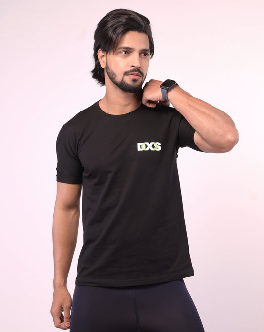 Men's Solid Black Regular Fit Tshirt